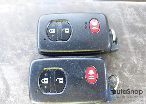 2012 Toyota Prius Two из США, поврежденный, VIN JTDKN3DU2C5375758